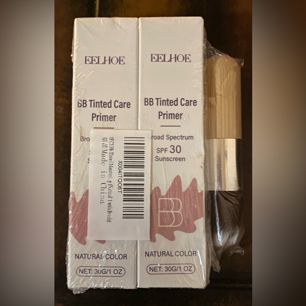 Eelhoe BB Tinted Care Primer with Brush